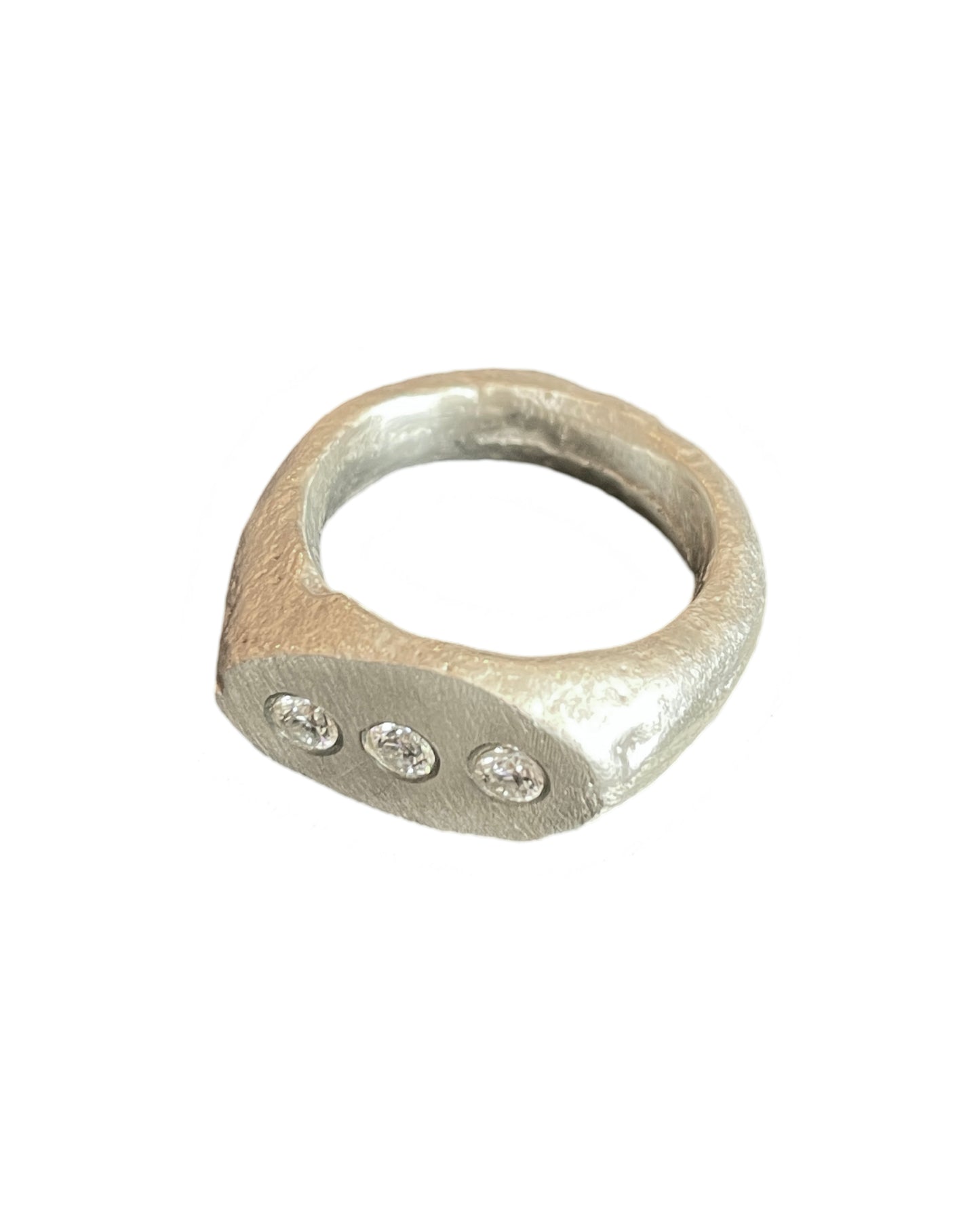 Makoto Iwasa - Moissanite Ring